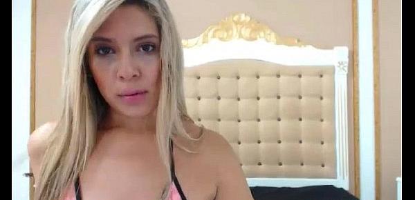  latina webcam CLoe